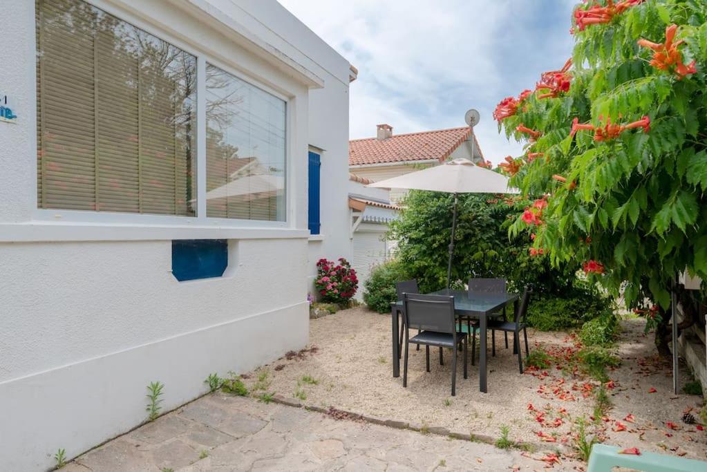 Charmante Maison A 100m De La *